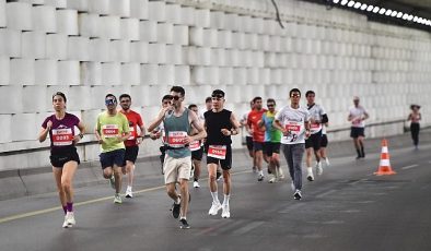 İzmir’in dört yanında bayram coşkusu