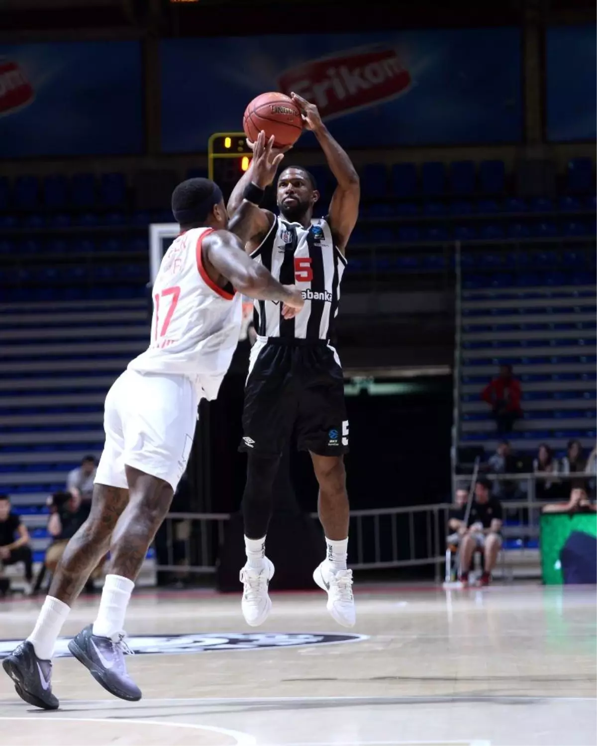 Beşiktaş EuroCup’ta Hapoel Tel Aviv’e Yenildi