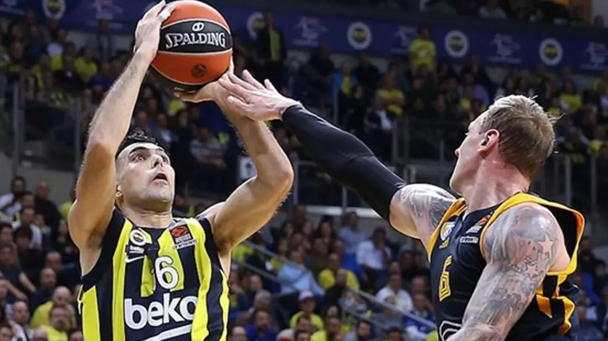 Türkiye’de de forma giyen ünlü basketbolcu evinde ölü bulundu